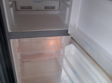 Cách vệ sinh tủ lạnh sạch sẽ 